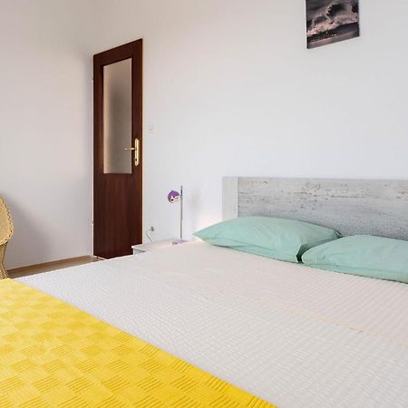 Apartments Pilicari (Adults Only) روفينج الغرفة الصورة