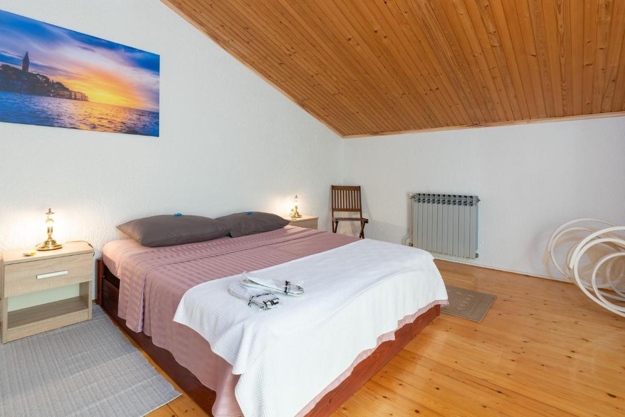 Apartments Pilicari (Adults Only) روفينج المظهر الخارجي الصورة