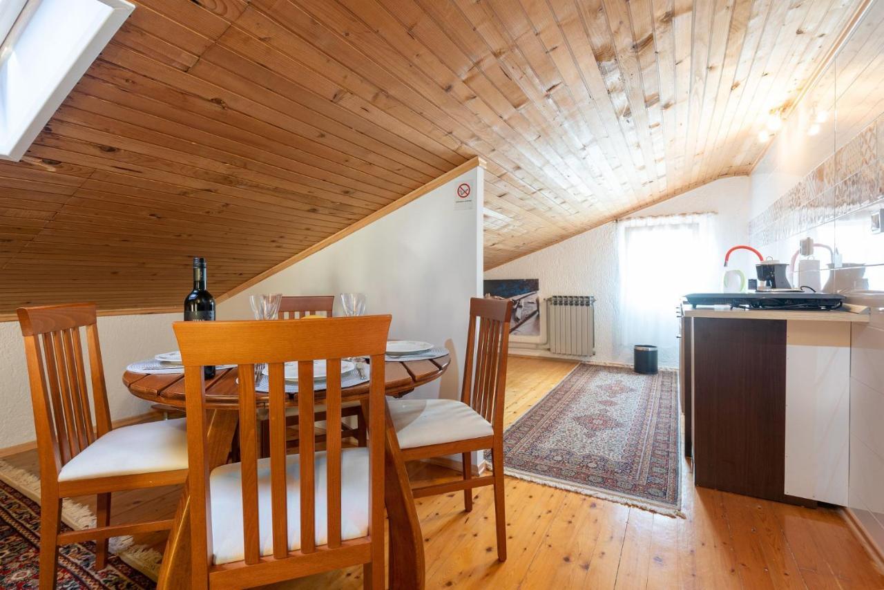 Apartments Pilicari (Adults Only) روفينج المظهر الخارجي الصورة